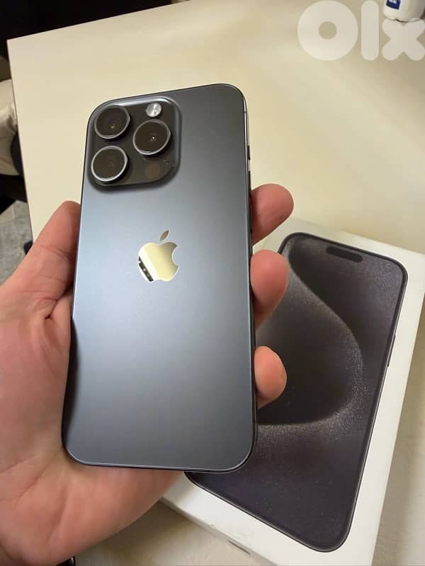 iphone 15 pro 128gb LIKE NEW ! 1