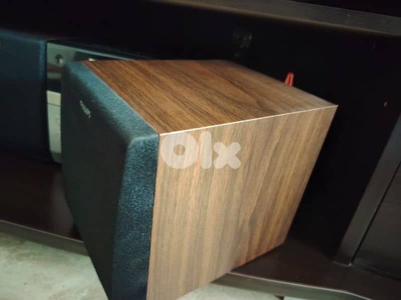 Philips with Remote Controle 1