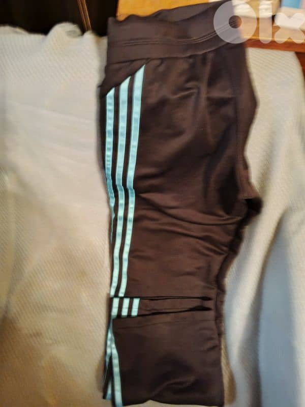 ثياب مستعملة بحالة جيدة 2