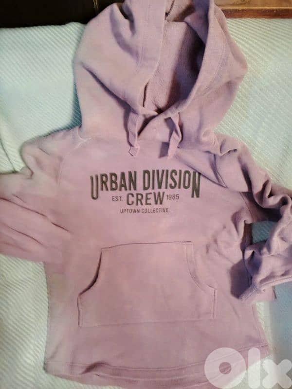 ثياب مستعملة بحالة جيدة 4