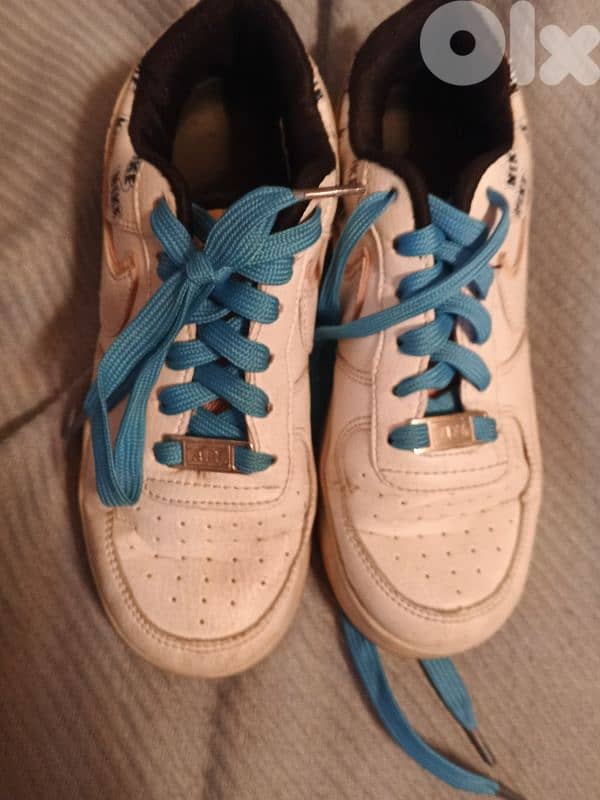 ثياب مستعملة بحالة جيدة 11