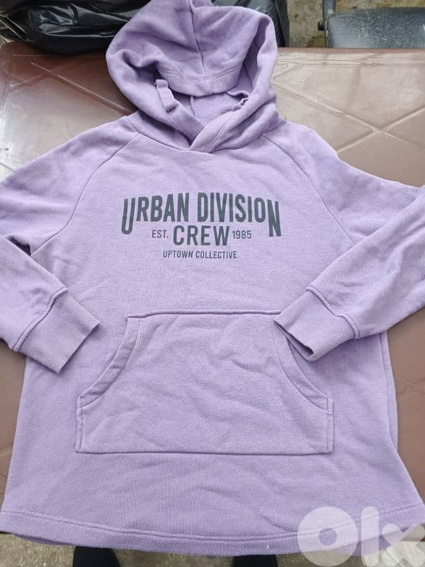 ثياب مستعملة بحالة جيدة 17