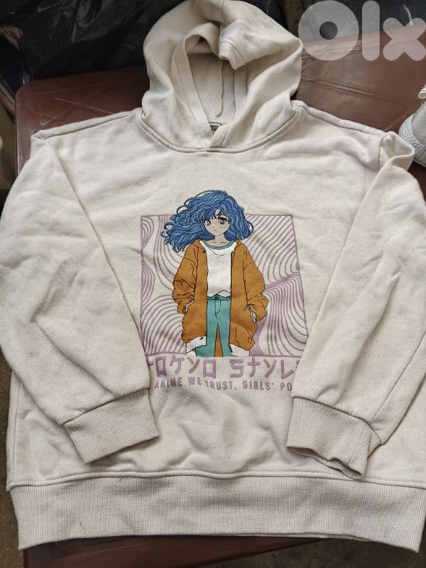 ثياب مستعملة بحالة جيدة 18