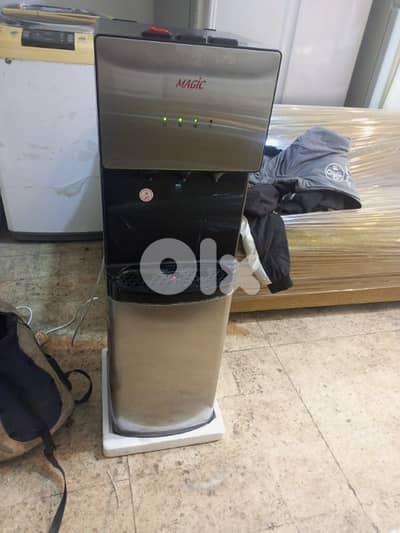 كولر مي قنينة من تحت ستايلس