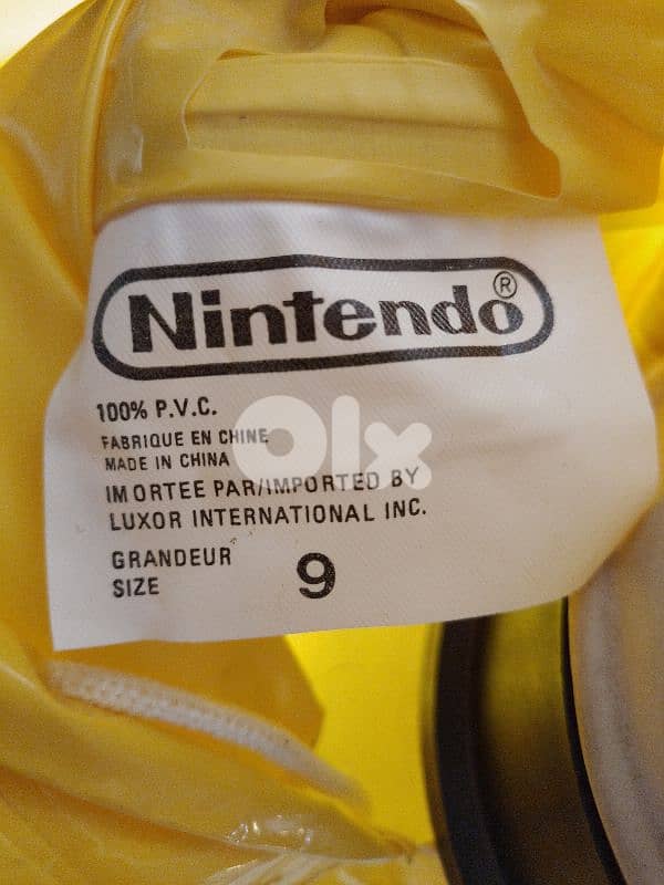 super mario rain coat size 9 4