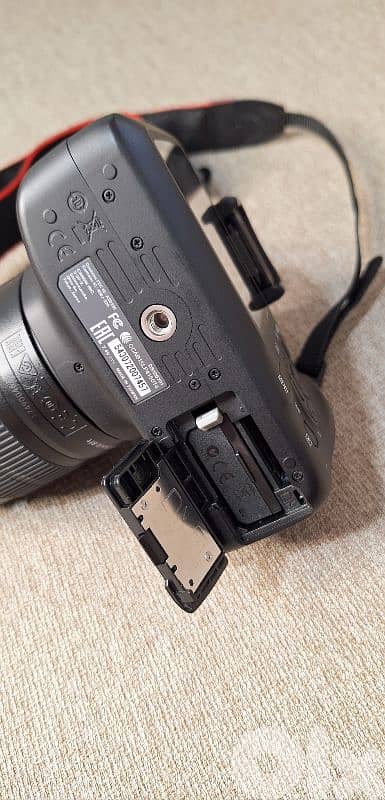 Canon 4000D DSLR Camera – Used 4