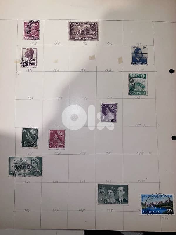 Australia stamps (queen elizabeth) 3