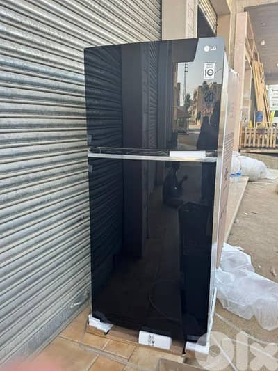 Refrigerator LG 28ft Black Glass براد أل جي الأصلي إنفرتر