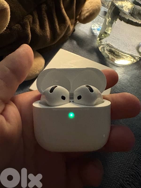 airpods 4 3