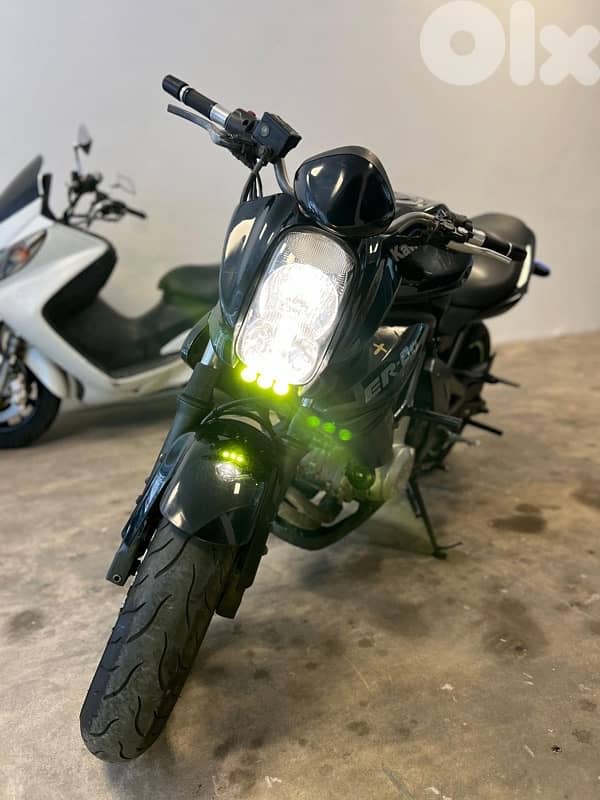 kawasaki Z600 1