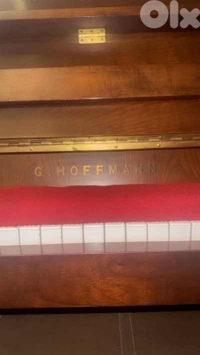 G. Hoffman Piano