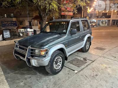 Mitsubishi Pajero 1991