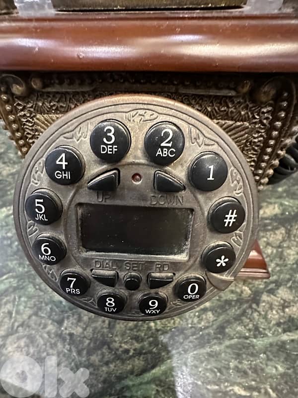 Telephone auntique 1