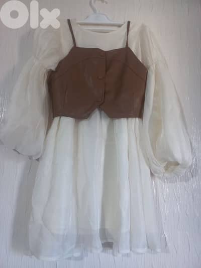 فستان عمر ٨ سنوات