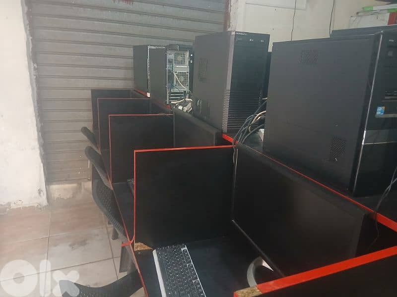 محل كمبيوترات للبيع 2