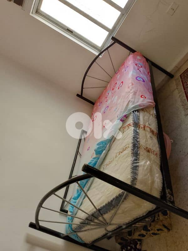 تخت مفرد حديد 1