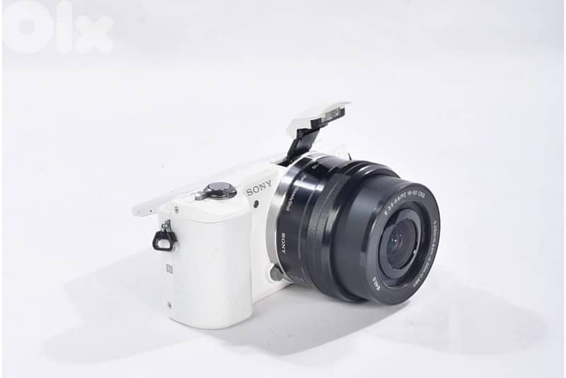 Sony Alpha a5000 Mirrorless digital 2