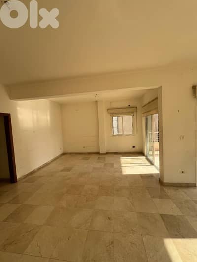 Sin El Fil, Metn / For Rent Spacious Apartment - سن الفيل شقة للإيجار