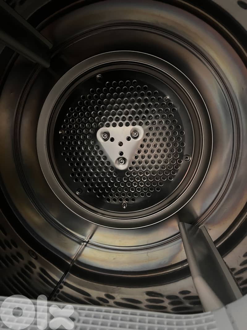 نشافة شبه جديدة 4