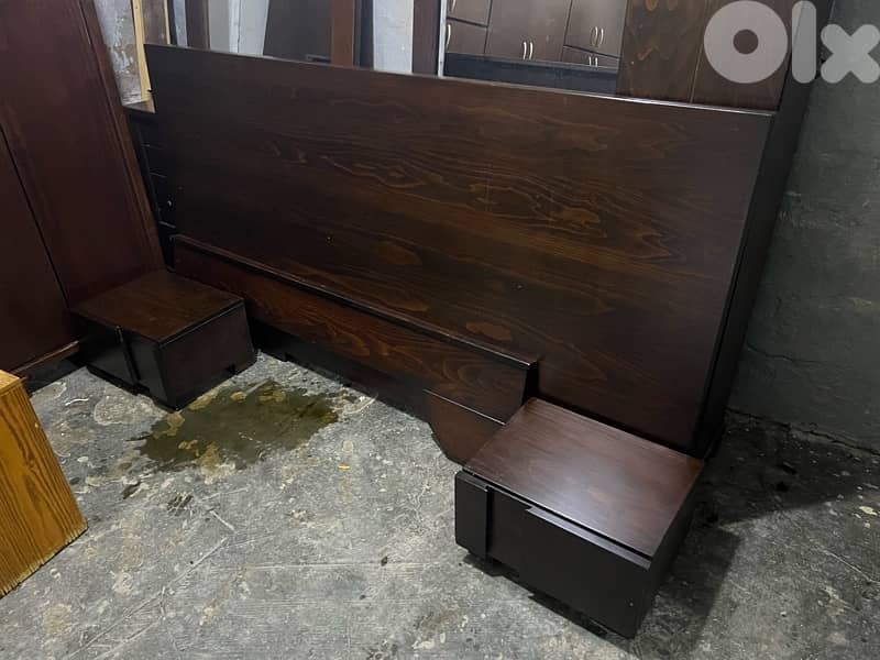 غرفة نوم ملبسة قشرة سنديان مستعملة شبه جديدة 1