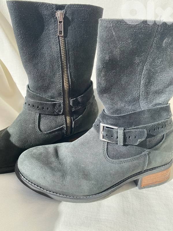 Ugg  dark blue suede boots 1