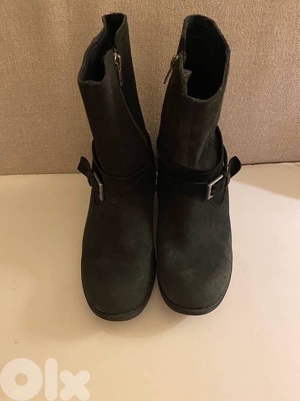 Ugg  dark blue suede boots 10
