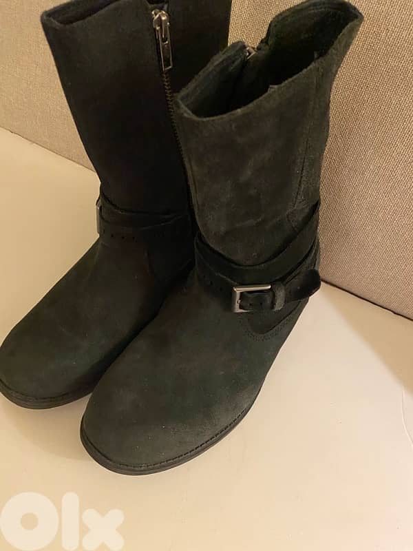 Ugg  dark blue suede boots 11