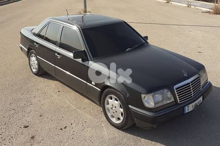 ORIGINAL 1 Owner Mercedes E300 W-124 Model 1990