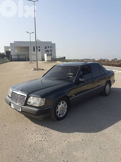 Original Classic E300 W-124 - 1Owner In Lebanon
