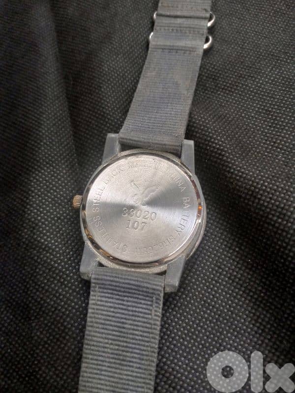 vintage American Eagle Outfitters men's watch 4