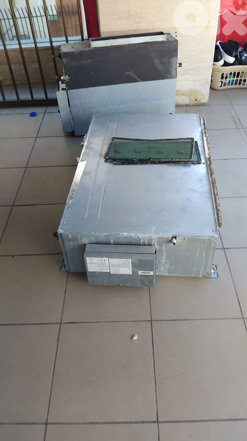 4 ac units gree brand duct type installed but never used 1