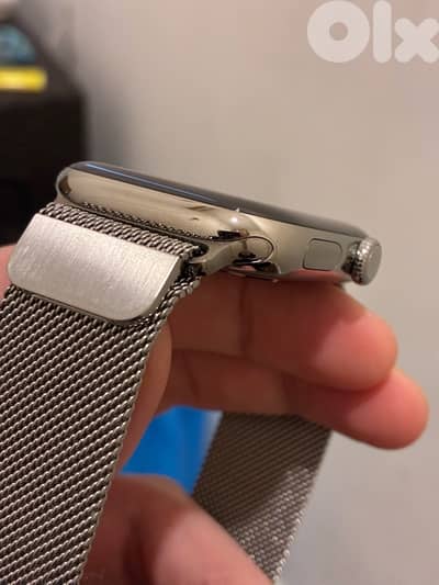 apple watch series 10 titanium 46mm cellular + navigation