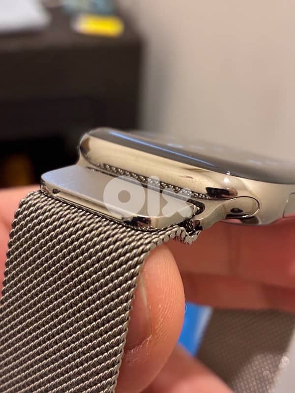 apple watch series 10 titanium 46mm cellular + navigation 2