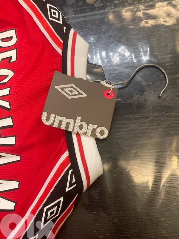 new David Beckham retro shirt never worn with tag 2