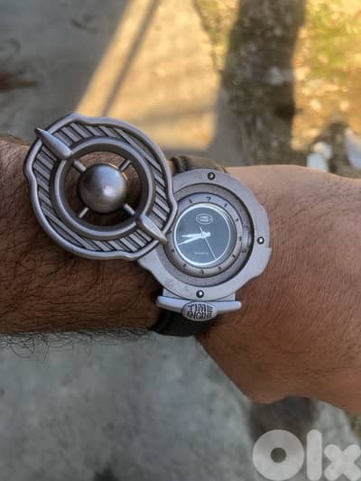 ساعه فولاذ انتيك