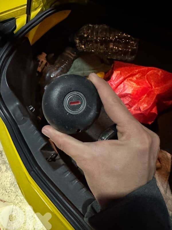 bat lock steering wheel 3