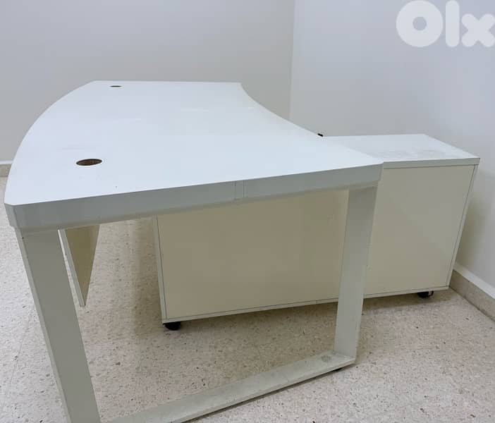 Large corner Office Desk 3
