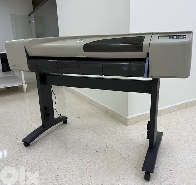 HP Designjet 500 Large format Printer / Plotter 1