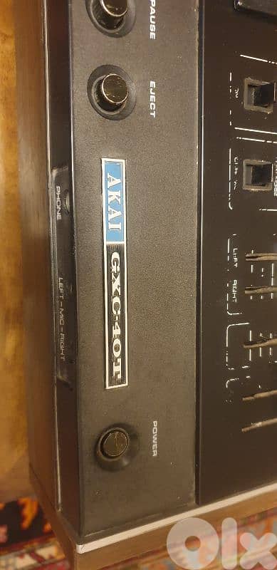 AKAI GXC-40T cassette deck Radio recorder 1