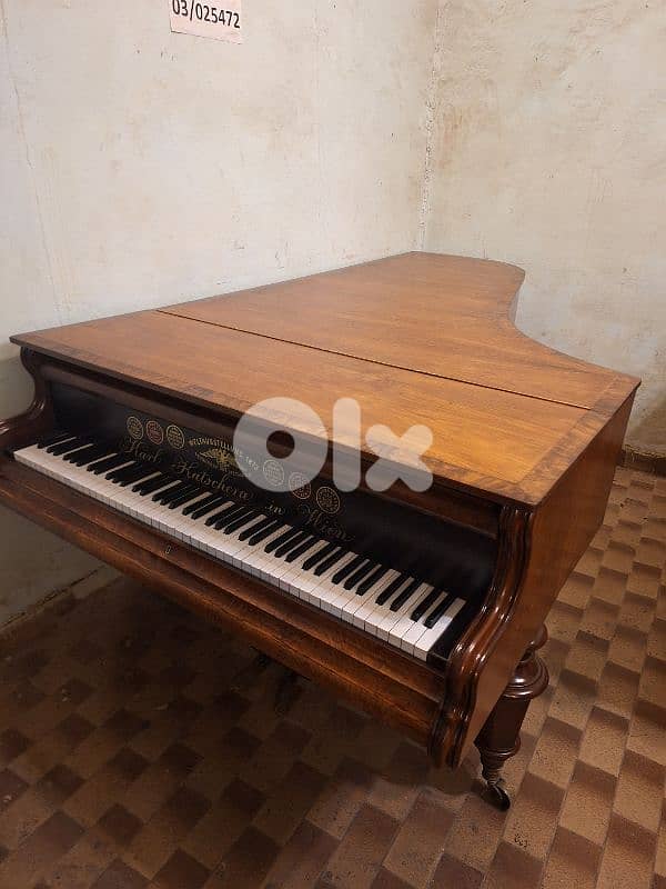 grand piano Germany very good condition amazing price 2