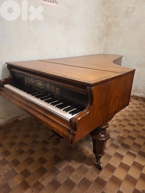 grand piano Germany very good condition amazing price 5
