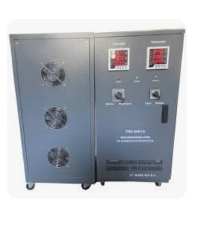 electricity stabiliser motorized 40 A. منظم كهرباء