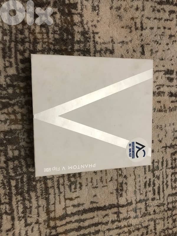 Tecno phantom V flip 3