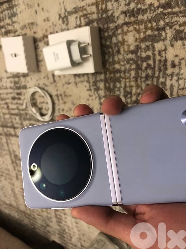 Tecno phantom V flip 6