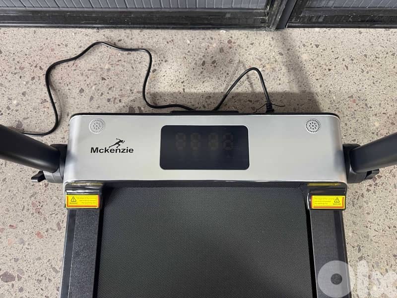 Foldable Walking pad treadmill - $350 Walkingpad 6