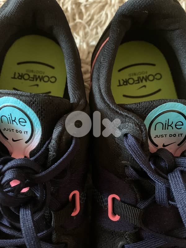 Original Nike shoes 7