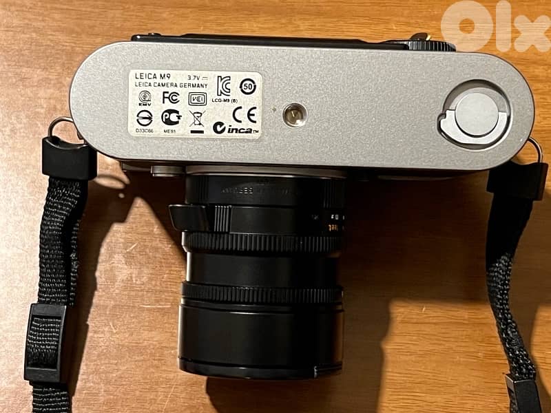 Leica M9 + 2 M Lenses 7