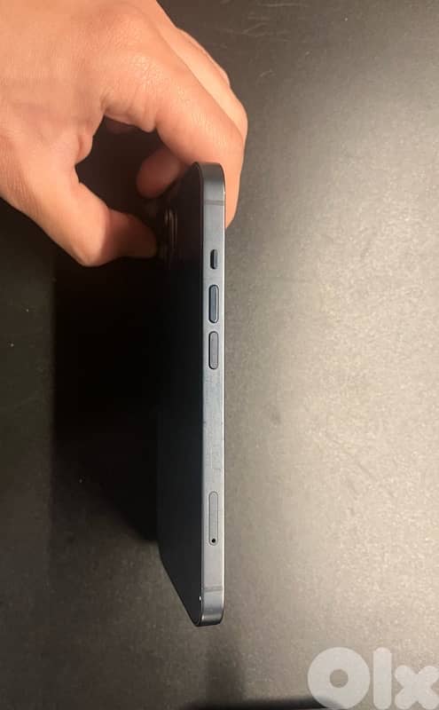 very clean iphone 13 128gb 3