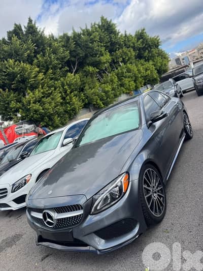 Land Rover Defender 2019