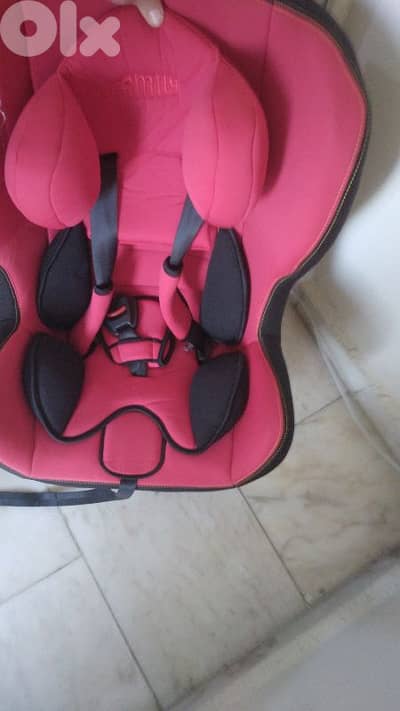 1 stroller joie. 2 yopala . 3 car seat